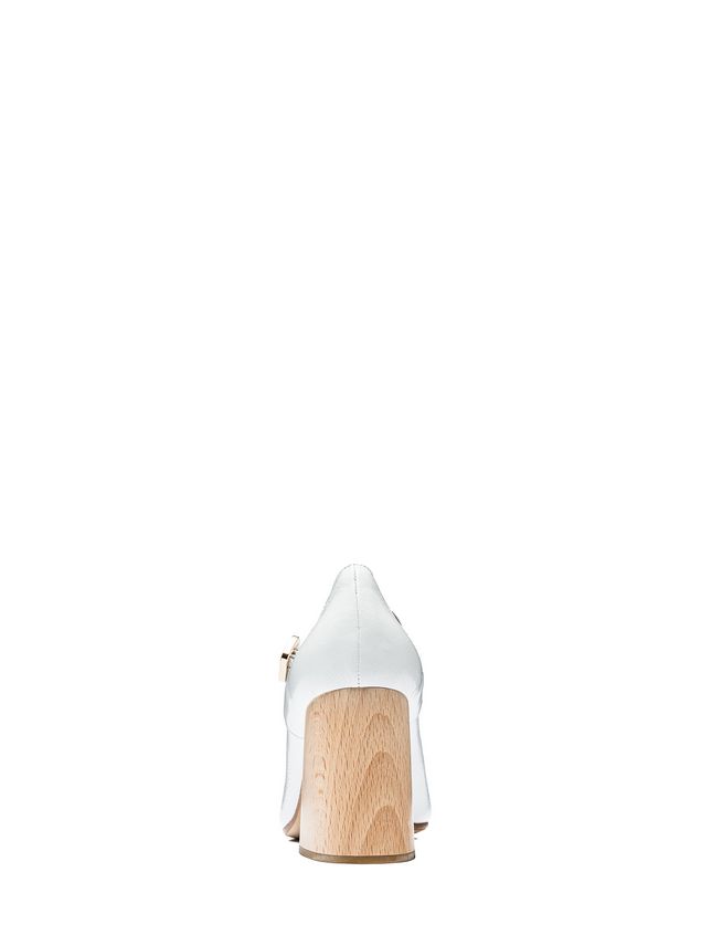 Mary Jane Shoe Marni Mary-Jane in varnished calfskin with wooden heel Woman