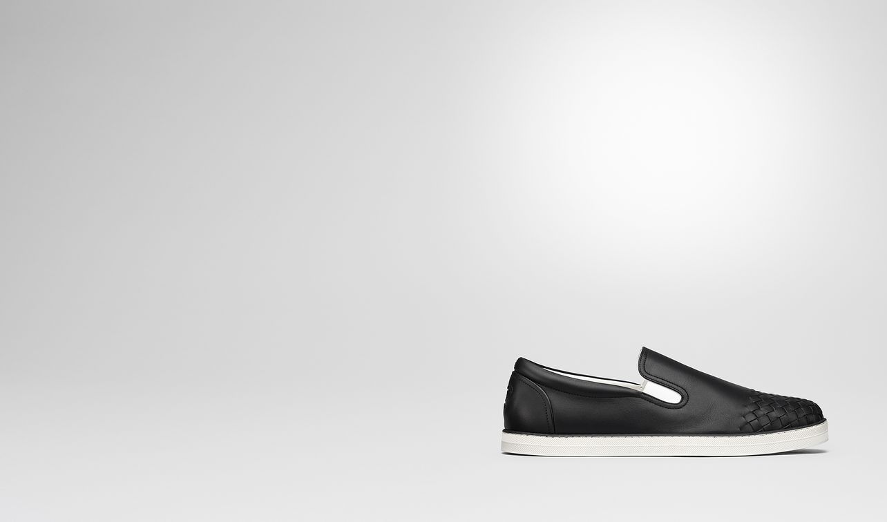 sail sneaker in nero calf, intrecciato details landing