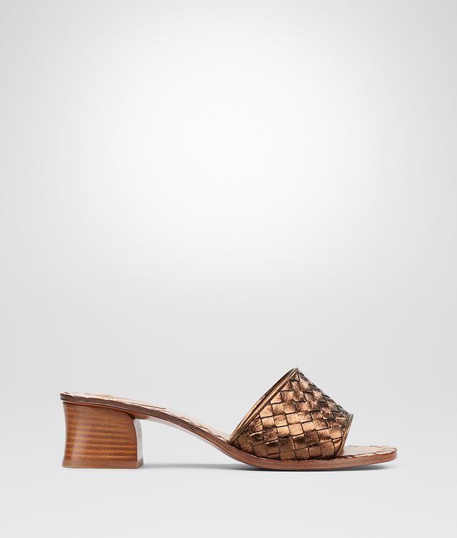 BOTTEGA VENETA RAVELLO SANDALS IN CALVADOS INTRECCIATO CALF Sandals Woman fp