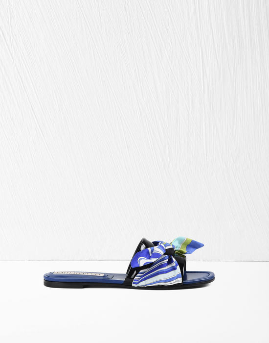 SANDALS SANDALS