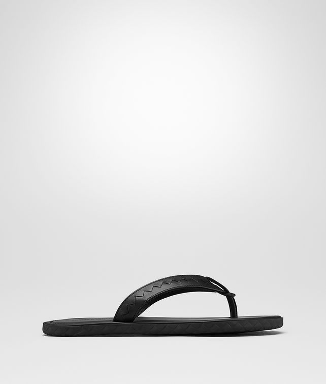 BOTTEGA VENETA PLAGE THONG IN NERO CALF Sandals Man fp