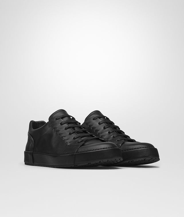 BOTTEGA VENETA THIBO' LACE UP SNEAKER IN NERO CALF, INTRECCIATO DETAILS Trainers Man fp