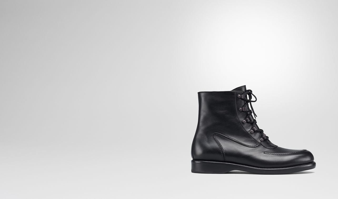 nero calf ankle boot landing