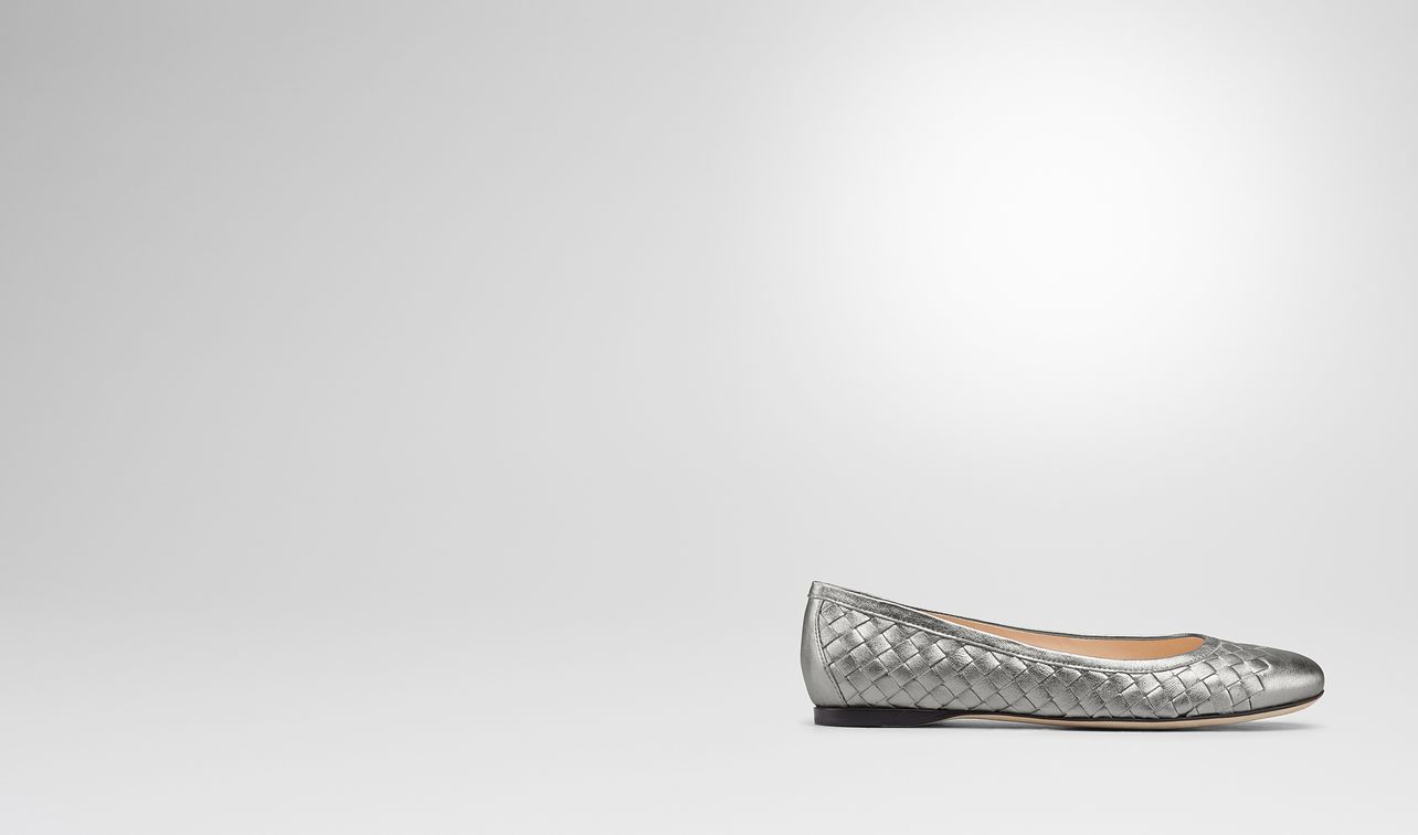 light silver intrecciato nappa lamé peggy ballerina landing
