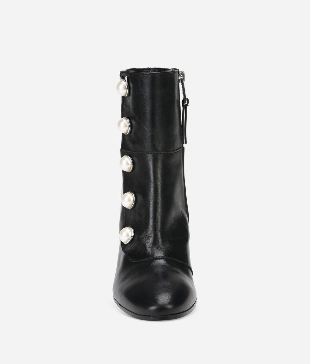 karl lagerfeld boots with pearls