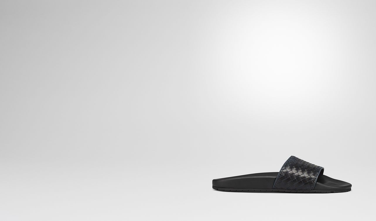 denim nero intrecciato nappa lake galaxy sandal landing