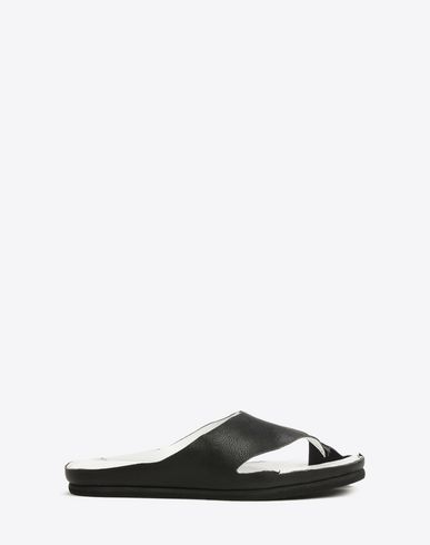 MAISON MARGIELA Flip flops Man Cut-out 'Tabi' sandals f