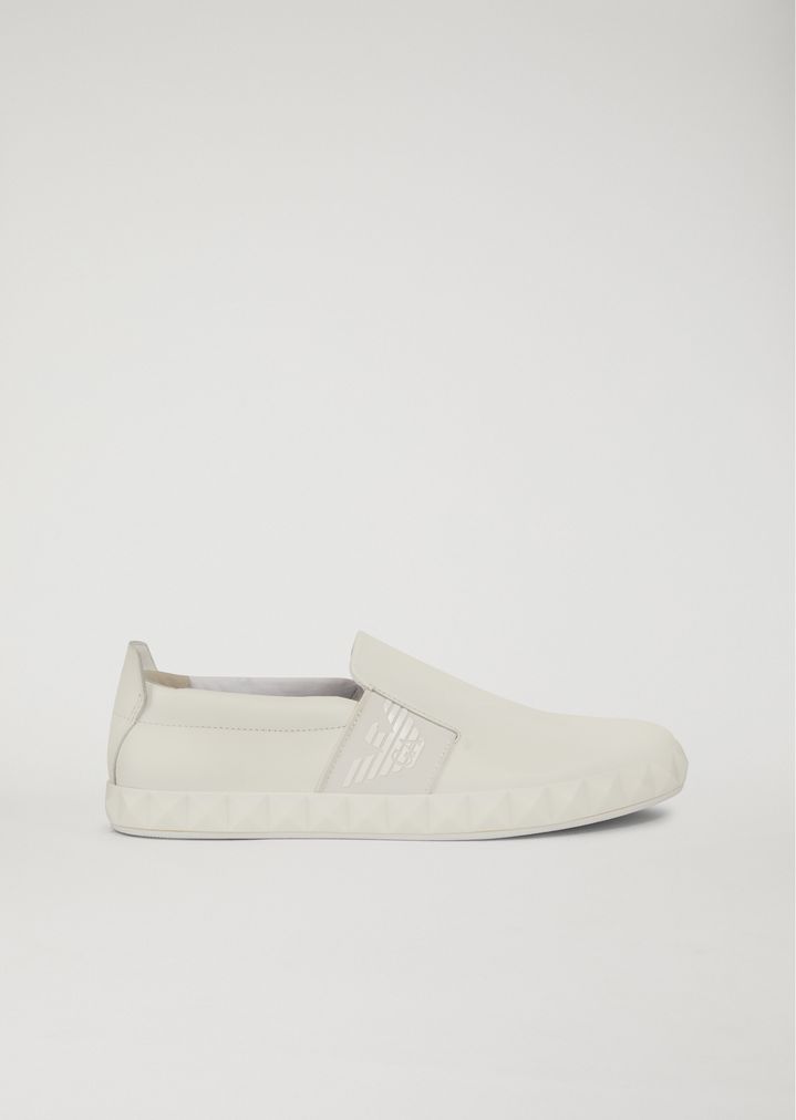 armani slip on