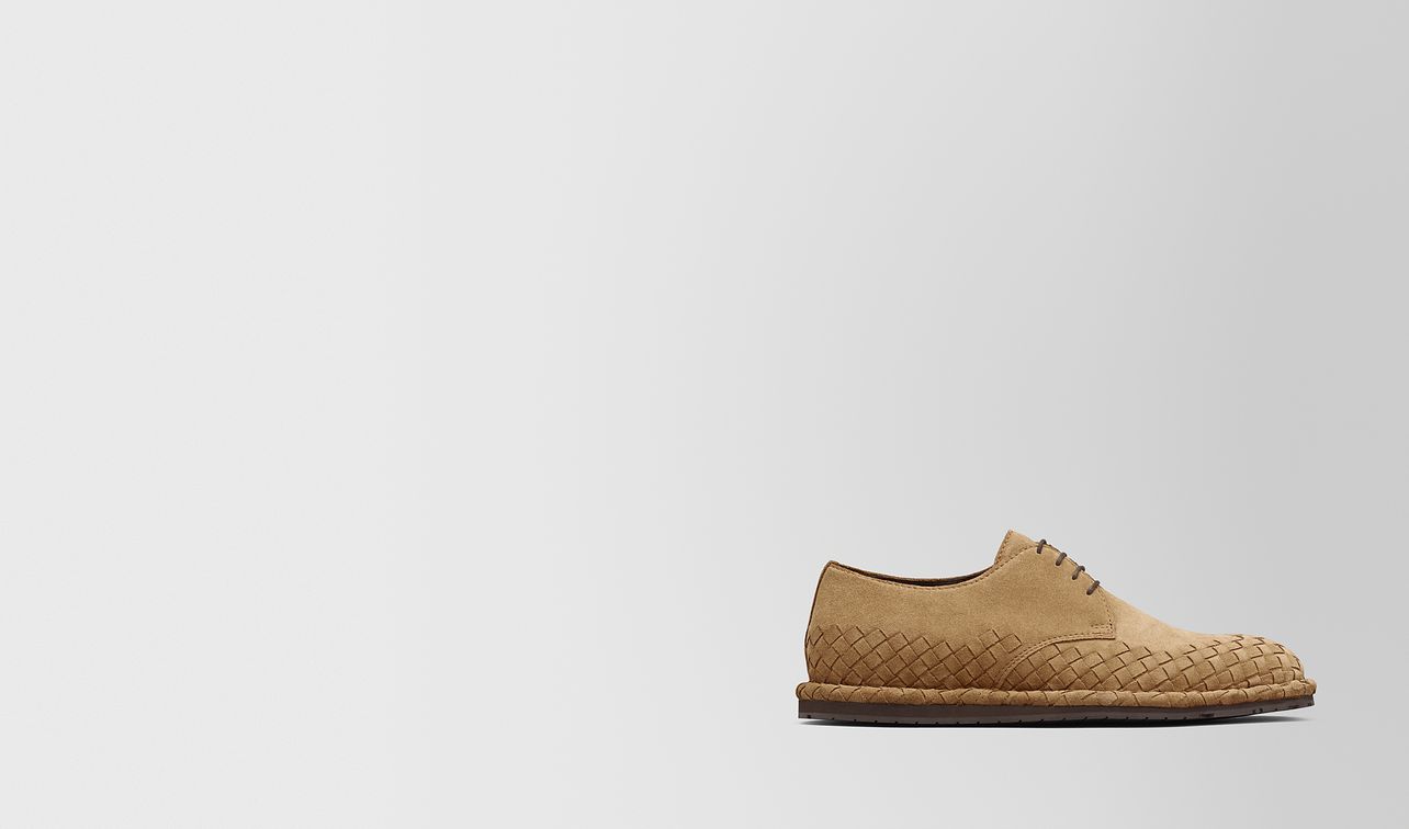 camel intrecciato suede iac shoe landing
