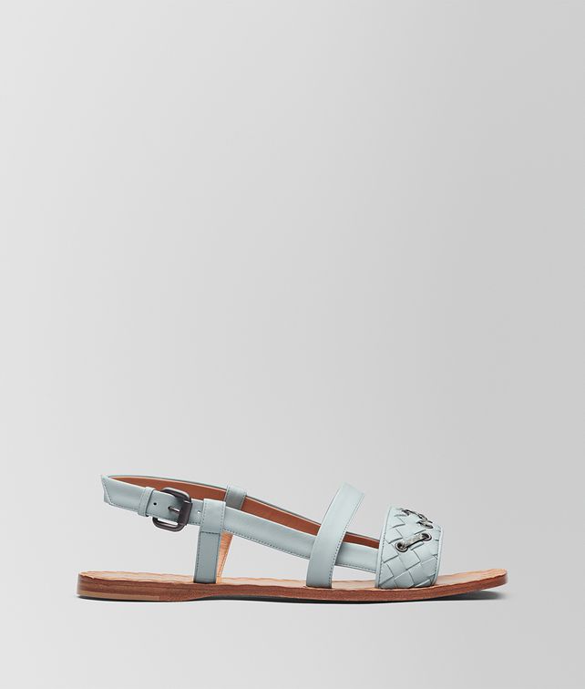 BOTTEGA VENETA SANDALES RAVELLO EN CUIR NAPPA INTRECCIATO ARCTIC Sandales Femme fp