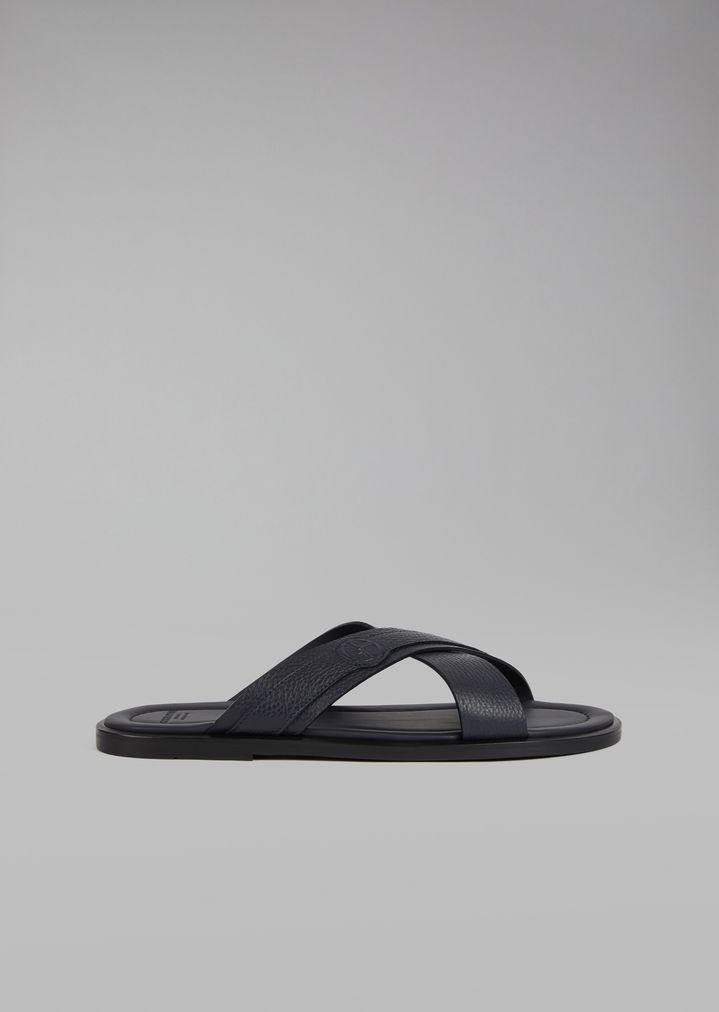 Sandalias de piel con tiras cruzadas Sandalias de piel con tiras cruzadas