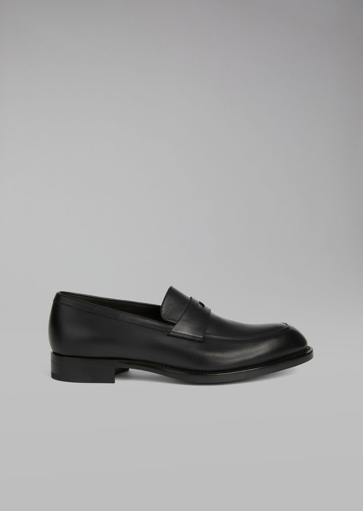 Mocasines de piel de becerro gallego con antifaz Mocasines de piel de becerro gallego con antifaz