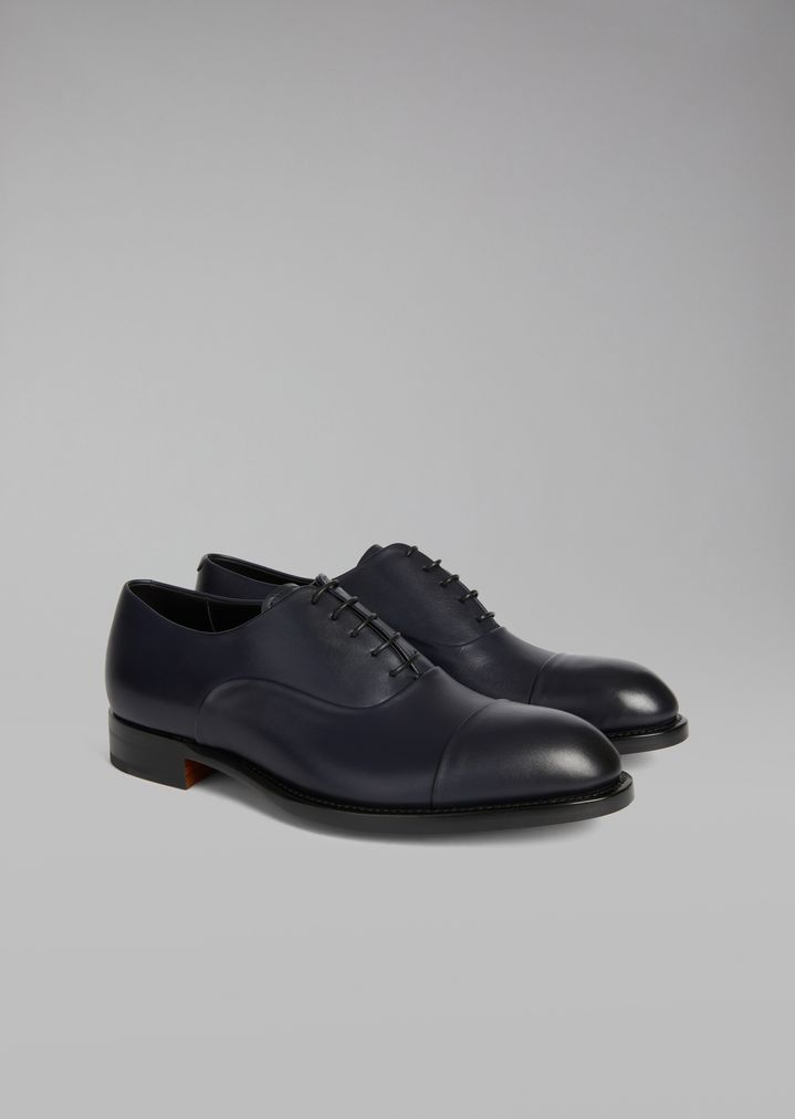 Oxford de piel lisa con costuras decorativas Oxford de piel lisa con costuras decorativas