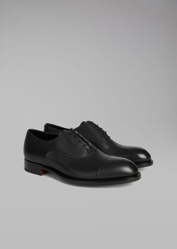 Oxford de piel lisa con costuras decorativas Oxford de piel lisa con costuras decorativas