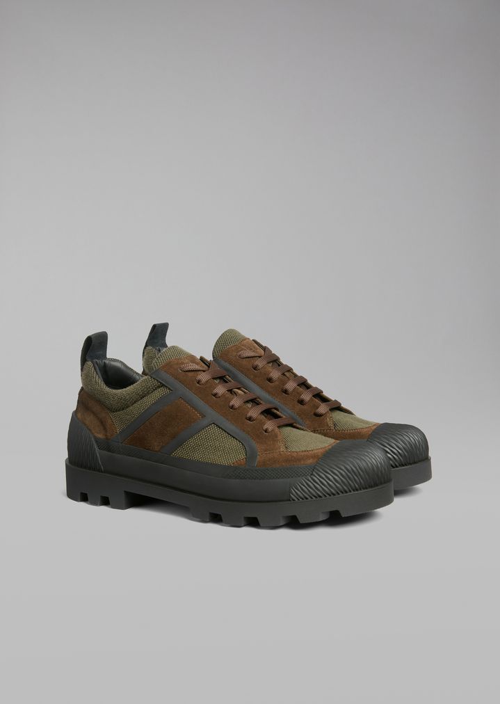 Sneakers de malla con inserciones de ante y suela de goma Sneakers de malla con inserciones de ante y suela de goma