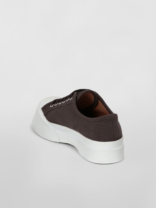 SNEAKERS- Marni Zapatillas Pablo de tejido canvas de color marrón Mujer
