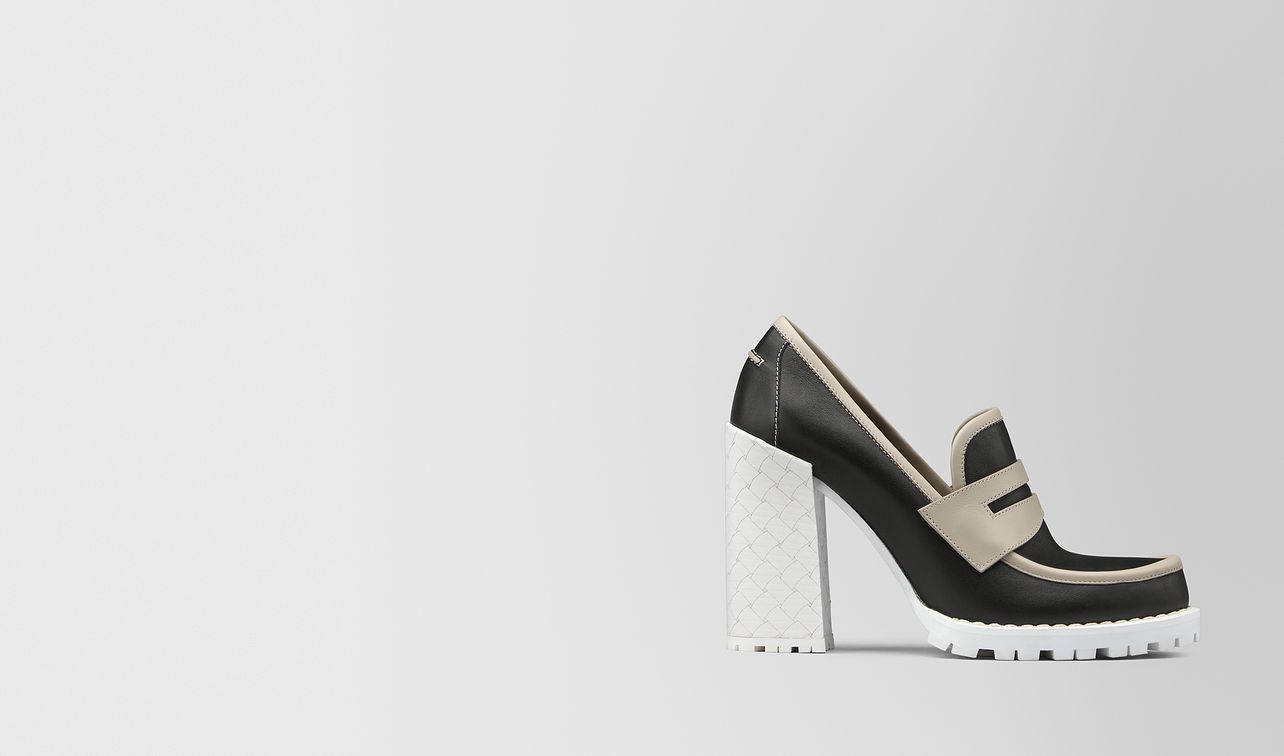 moccasin in calf leather landing
