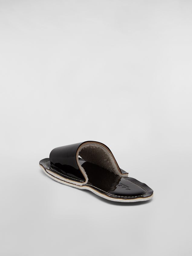 Moccasin Marni Mule in patent leather Woman