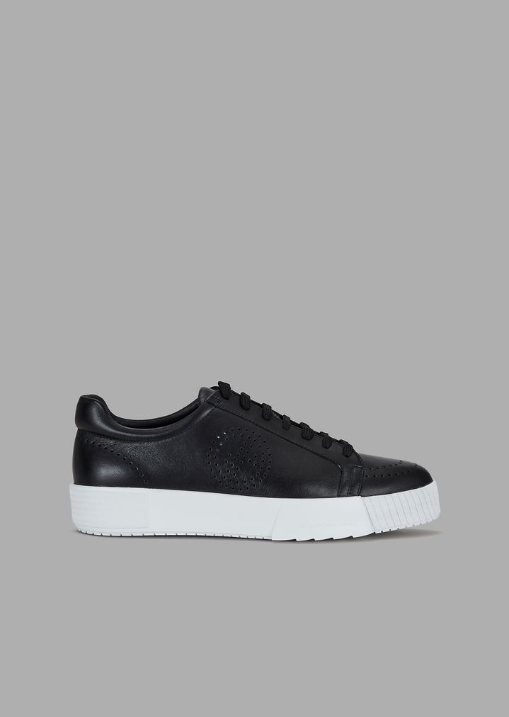 sneakers-in-leather-with-perforated-logo sneakers-in-leather-with-perforated-logo