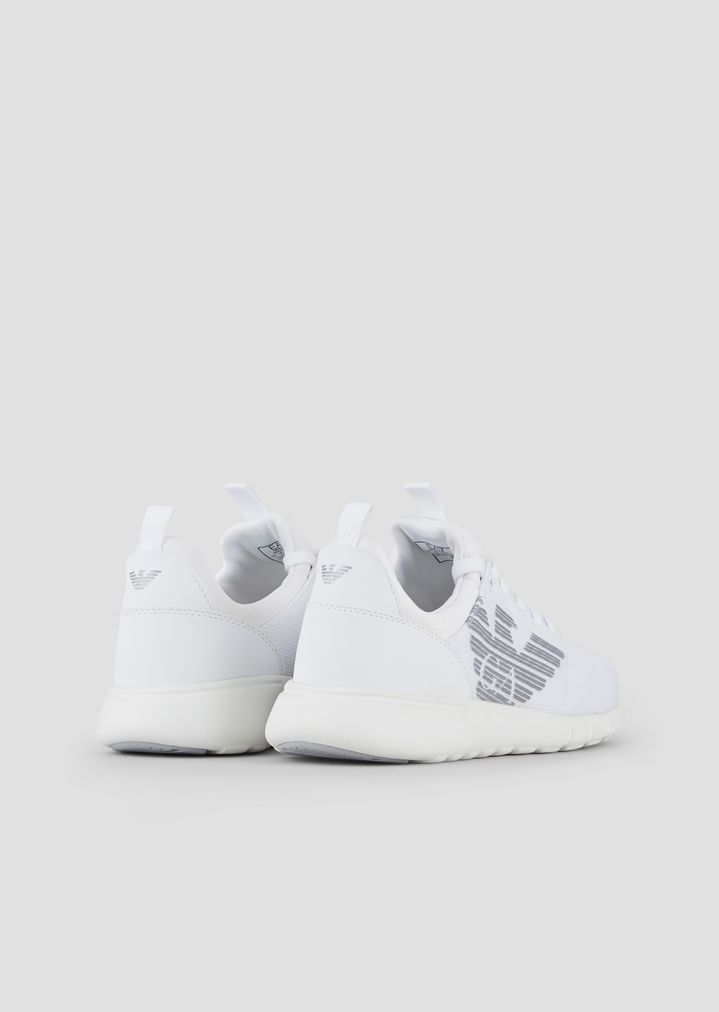 スニーカー スニーカー