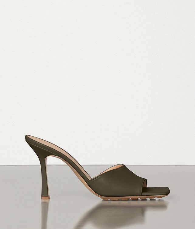 BOTTEGA VENETA STRETCH MULES IN BERRY CALF Sandals Woman fp