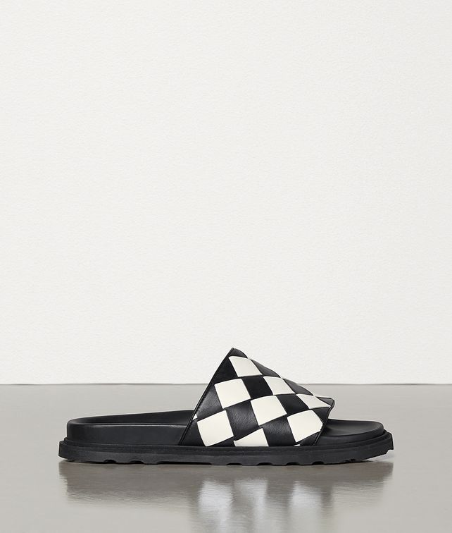 BOTTEGA VENETA SLIDES IN INTRECCIATO CALF LEATHER Sandals Man fp