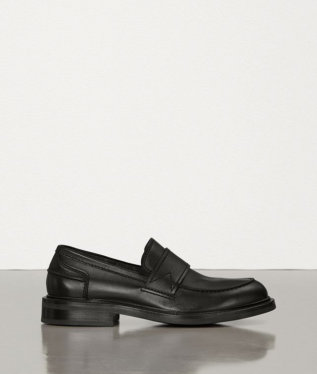 BOTTEGA VENETA LOAFERS IN CALF LEATHER Slippers and Loafers Man fp
