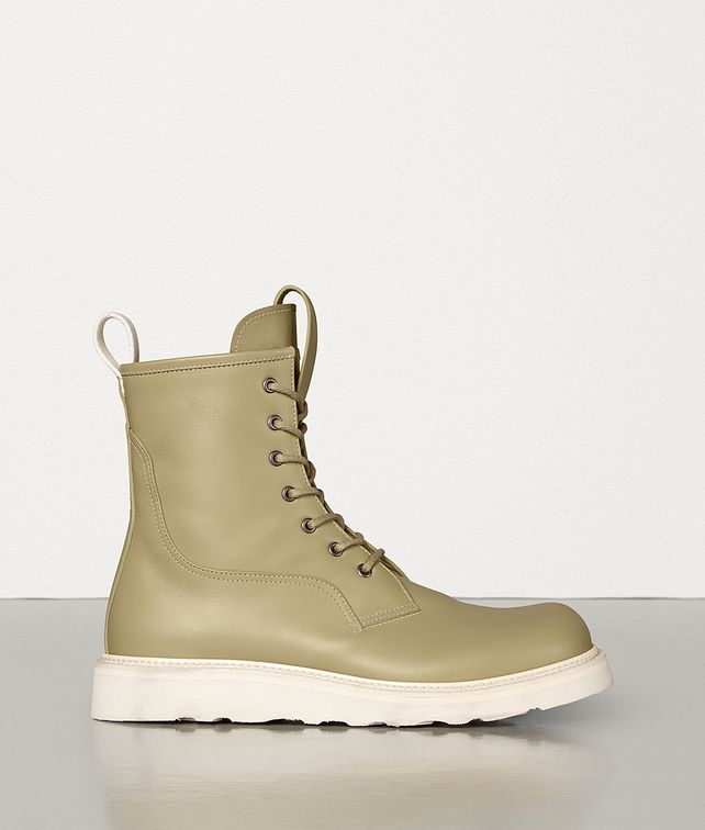 BOTTEGA VENETA BOOTS IN STORM CUIR Boots Man fp