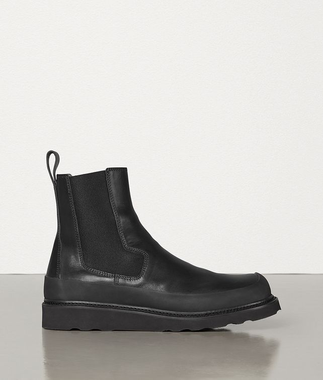 BOTTEGA VENETA BOOTS IN STORM CUIR Boots Man fp