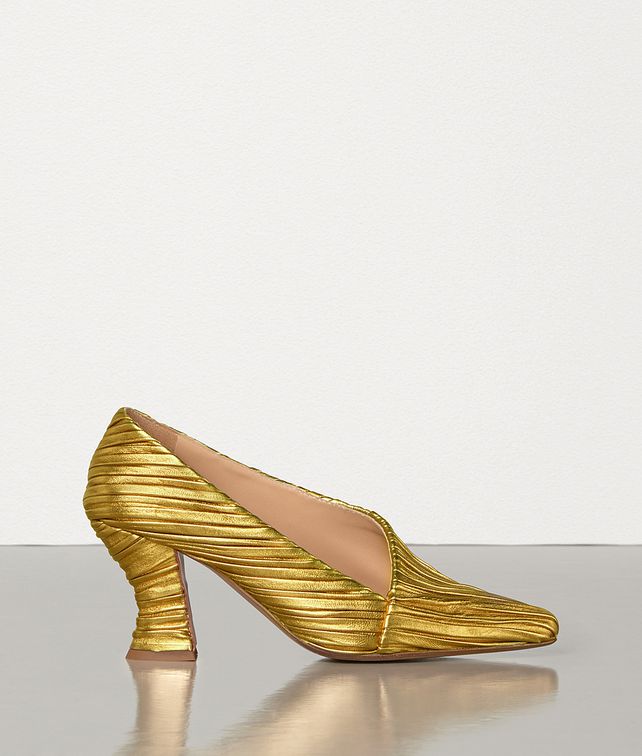 BOTTEGA VENETA ALMOND SEMI-D’ORSAY PUMPS IN LAMÉ NAPPA Pump Woman fp