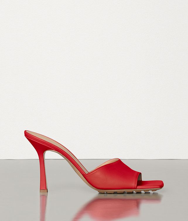 BOTTEGA VENETA STRETCH MULES IN BERRY CALF Sandals Woman fp