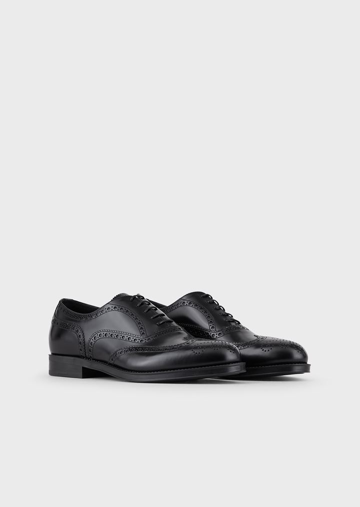 Oxford brogue de piel cepillada con perforaciones Oxford brogue de piel cepillada con perforaciones