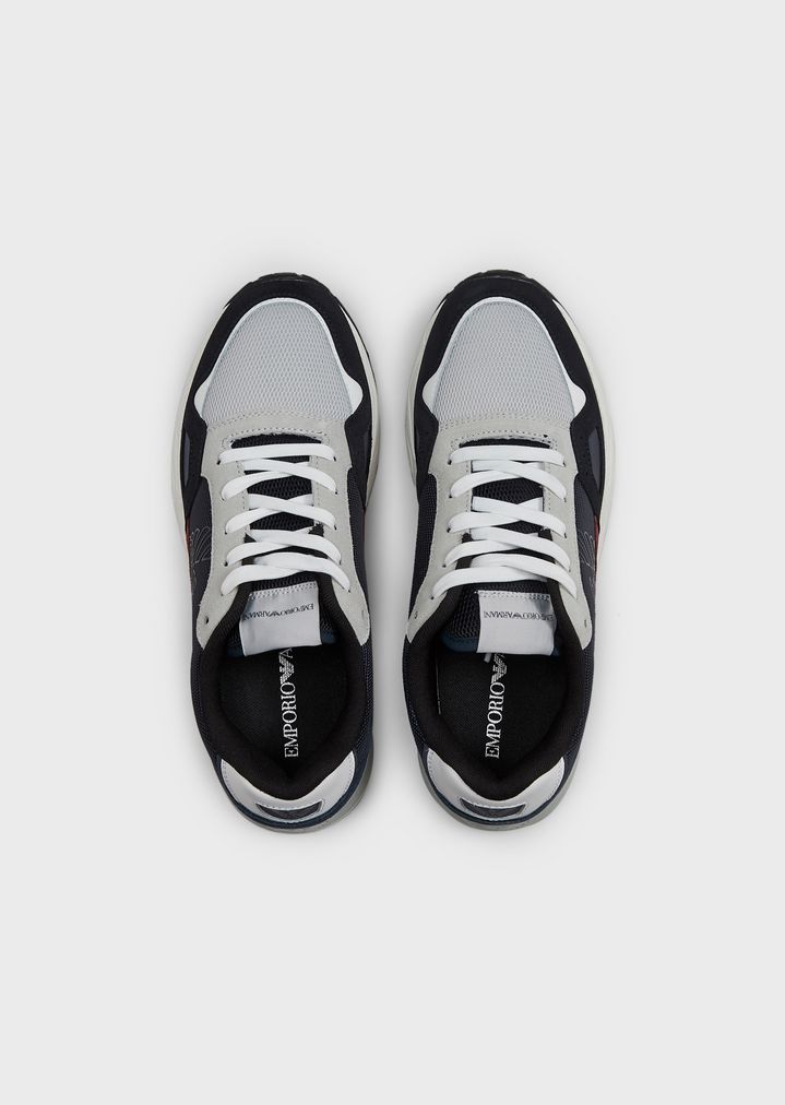 Sneakers aus Techno-Stoff und Veloursleder mit Monogramm seitlich Sneakers aus Techno-Stoff und Veloursleder mit Monogramm seitlich