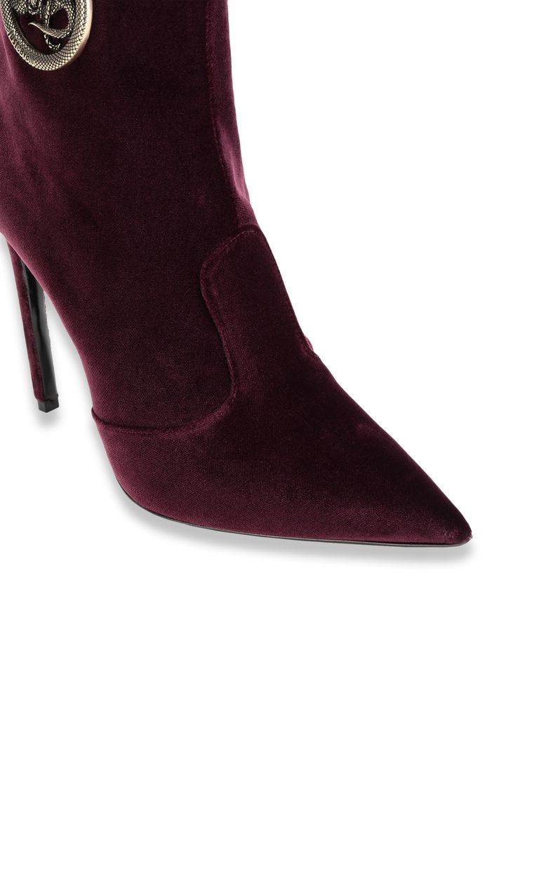 ankle boots maroon