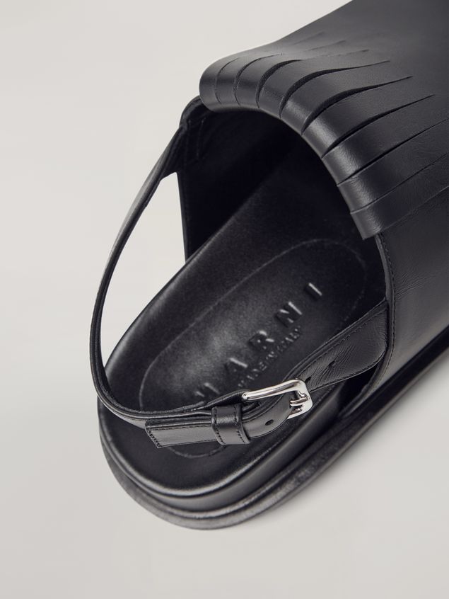 marni fringed fussbett sandals