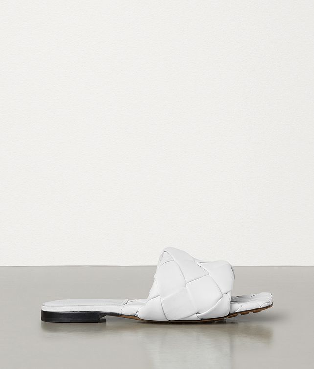 BOTTEGA VENETA BV LIDO FLAT SANDALS IN NAPPA Sandals Woman fp