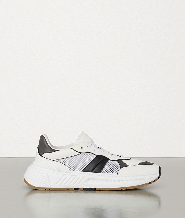 BOTTEGA VENETA SNEAKERS IN SPEEDSTER CALFSKIN Trainers Man fp