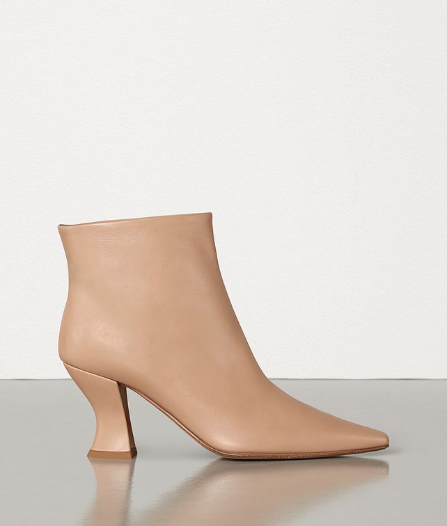 BOTTEGA VENETA ALMOND BOOTS IN CALFSKIN Boots Woman fp
