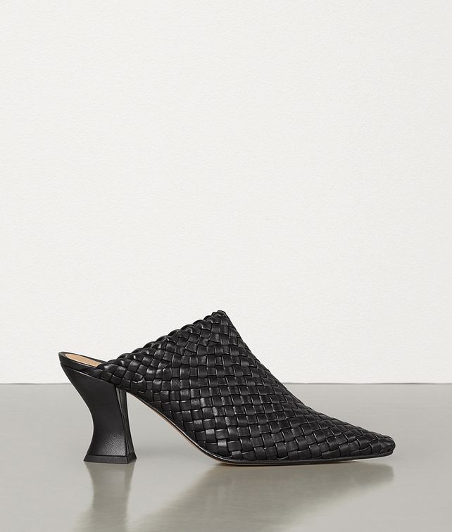 BOTTEGA VENETA ALMOND PUMPS IN INTRECCIATO NAPPA Pump Woman fp