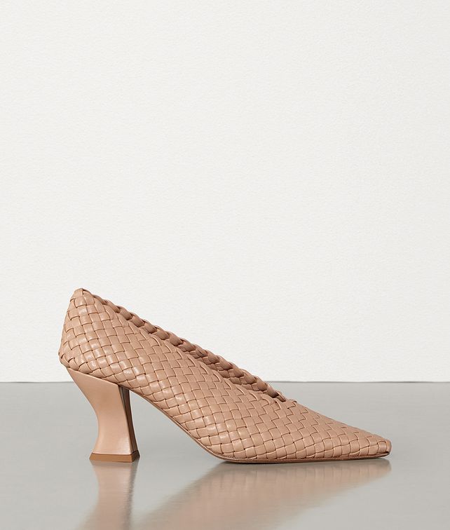 BOTTEGA VENETA ALMOND PUMPS IN INTRECCIATO NAPPA Pump Woman fp