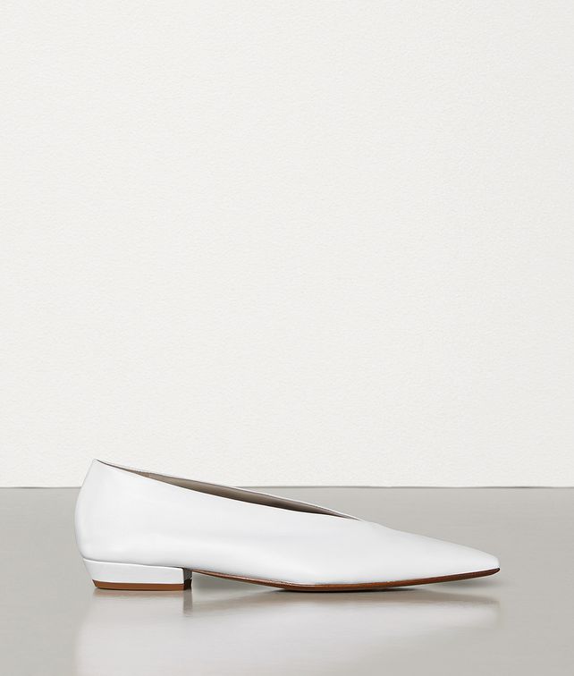 BOTTEGA VENETA ALMOND FLATS IN NAPPA Flat Woman fp