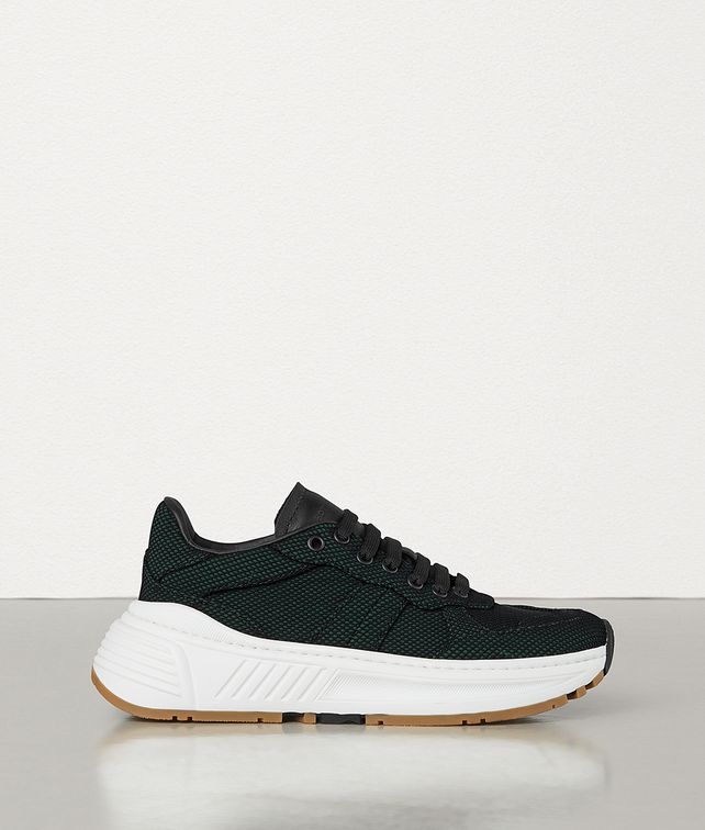 BOTTEGA VENETA SNEAKERS IN SPEEDSTER CALFSKIN Trainers Woman fp