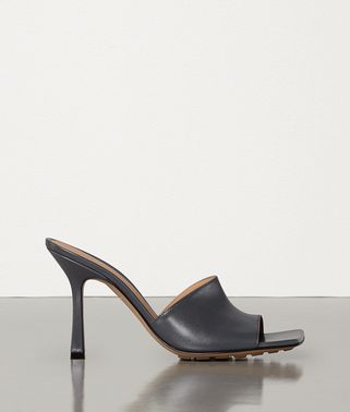 STRETCH MULES IN KID LEATHER