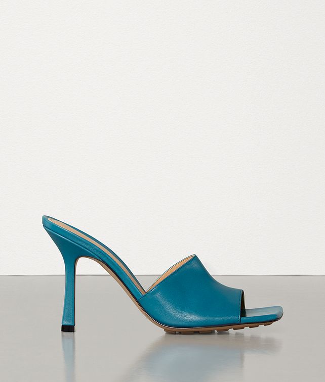 BOTTEGA VENETA STRETCH MULES IN KID LEATHER Sandals Woman fp