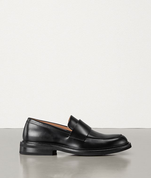 BOTTEGA VENETA LOAFERS IN CALF LEATHER Slippers and Loafers Man fp