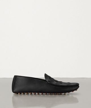 SLIPPERS IN INTRECCIATO CALFSKIN SLIPPERS IN INTRECCIATO CALFSKIN