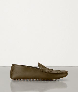SLIPPERS IN INTRECCIATO CALFSKIN SLIPPERS IN INTRECCIATO CALFSKIN