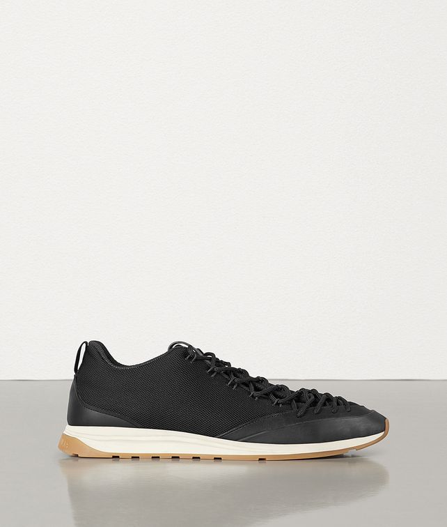 BOTTEGA VENETA SNEAKERS IN CALF AND TECHNICAL FABRIC Sneakers Man fp