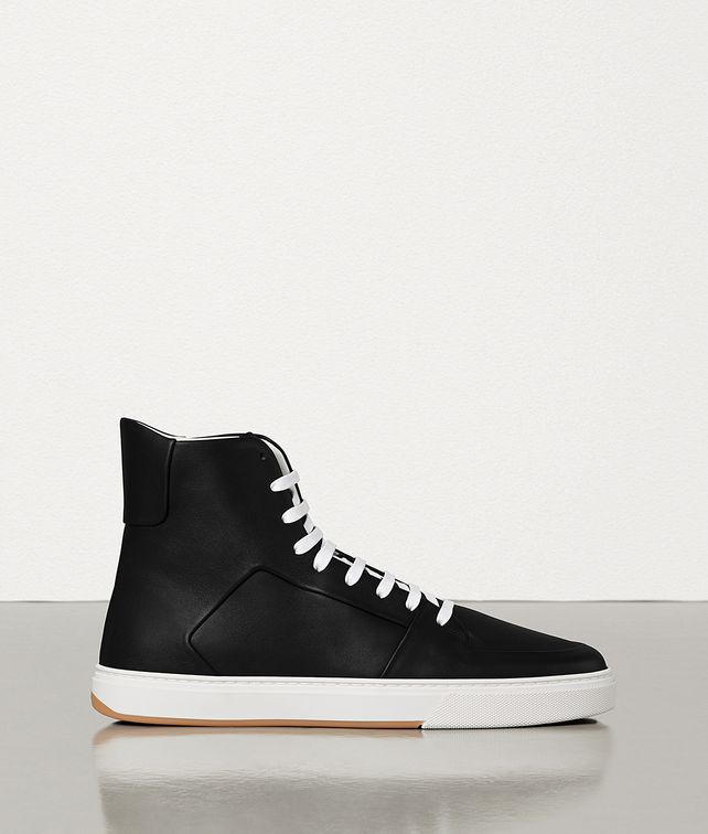 BOTTEGA VENETA SNEAKERS IN CALFSKIN Trainers Man fp