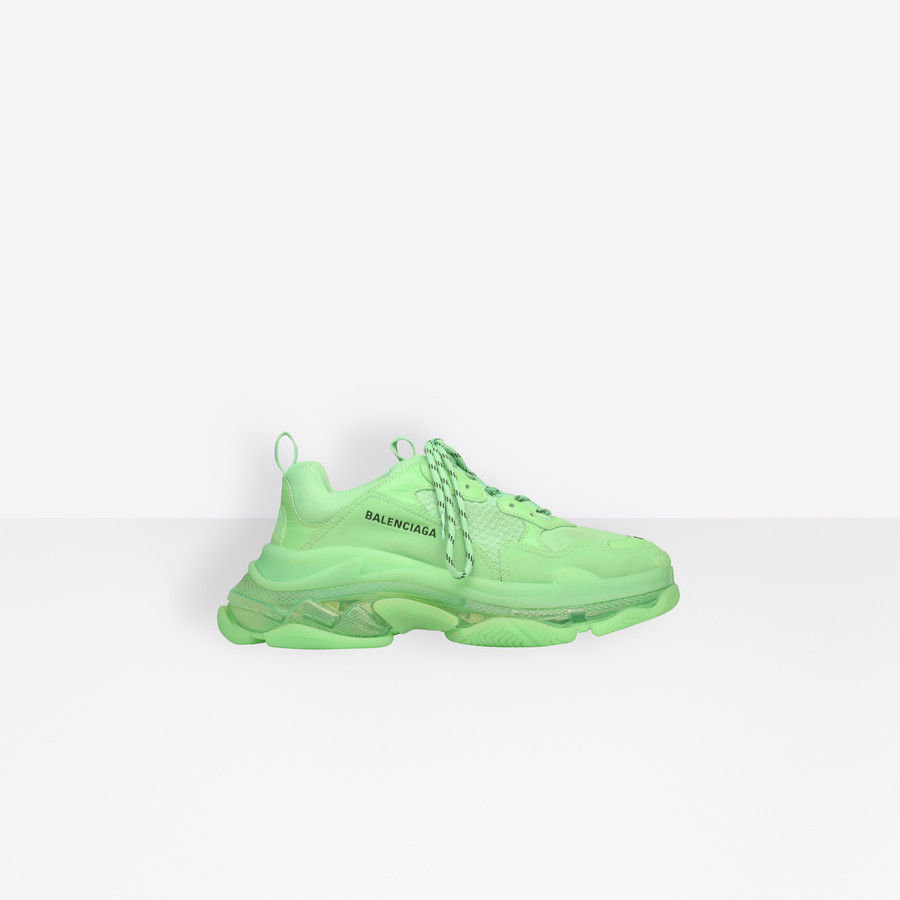 SOLE LiNKS on Twitter Couple of sizes Balenciaga Triple S
